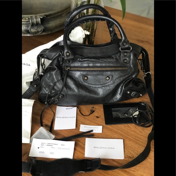 Balenciaga Handbags - 🖤SOLD🖤 Balenciaga Classic Arena Motorcycle Bag